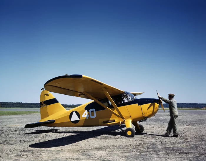 Stinson Voyager Model 10A light patrol aircraft, 1943 - Aviation, Airplane, Kodak, The photo, Old photo