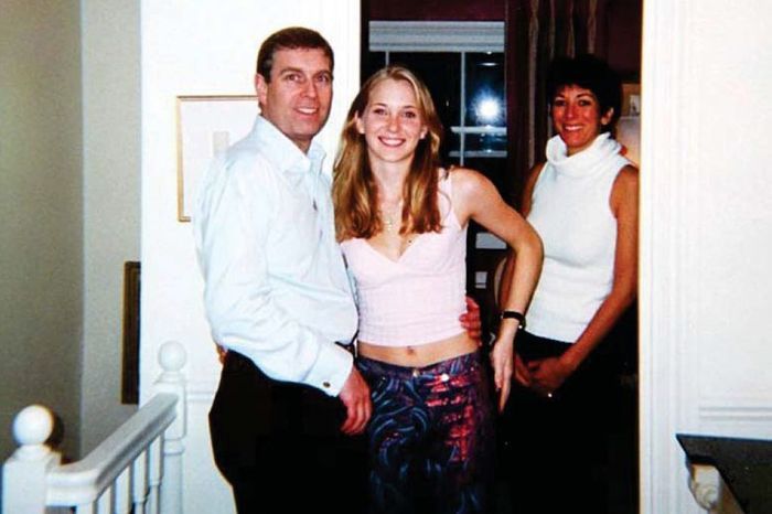 Prince Andrew with 17-year-old Virginia Giuffre - Great Britain, The Royal Family, Scandal, Trafficking in human beings, Jeffrey Epstein