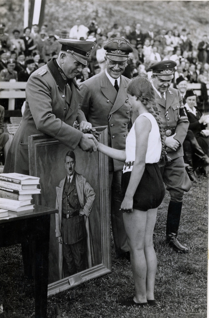         , , , 1941   , , 