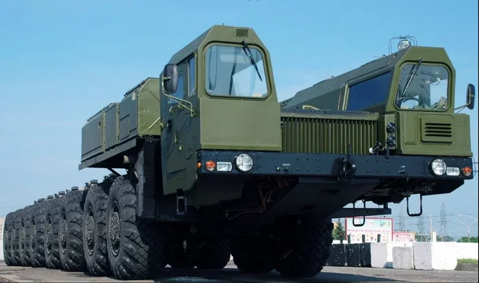 Why do rocket carriers have two cabins? - the USSR, Tractor, Made in USSR, Yandex Zen, Longpost