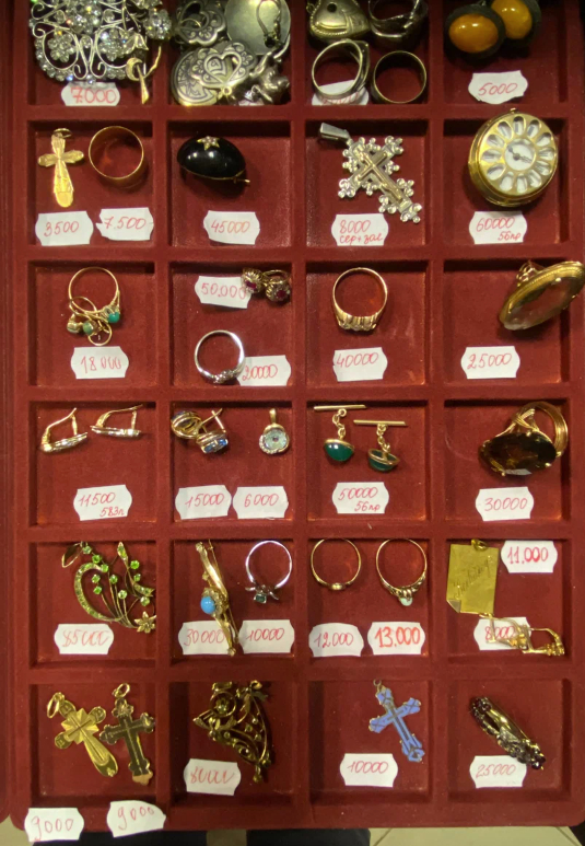 Antique jewelry in the window of an antique store. Prices - My, Yandex Zen, Antiques, Ancient coins, Longpost