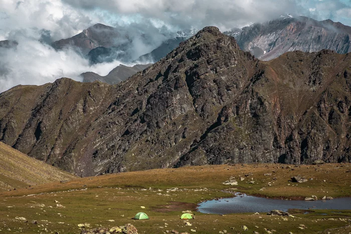 Great place to camp - My, The photo, The mountains, Mountain tourism, Tourism, Hike, Landscape, Caucasus mountains, Nature, Karachay-Cherkessia, Lake, Autumn