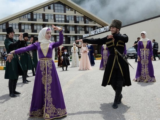 Secret laws and customs of Chechnya: Polygamy blossomed after the first war - Vainakhi, Murder, Feminism, Women's rights, Polygamy, Divorce, Longpost, Negative, Traditions, Chechnya, Shariah, Iniquity