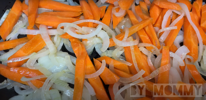 Гречневая лапша соба с куриной грудкой и овощами - простой рецепт гречневой лапши с сочной курицей Лапша с курицей, Овощи, Кулинария, Рецепт, Видео рецепт, Приготовление, Блюда с мясом, Блюдо, Вкусняшки, В домашних условиях, Фирменное, Куриное филе, Курица, Повар, Видео, Длиннопост, Еда