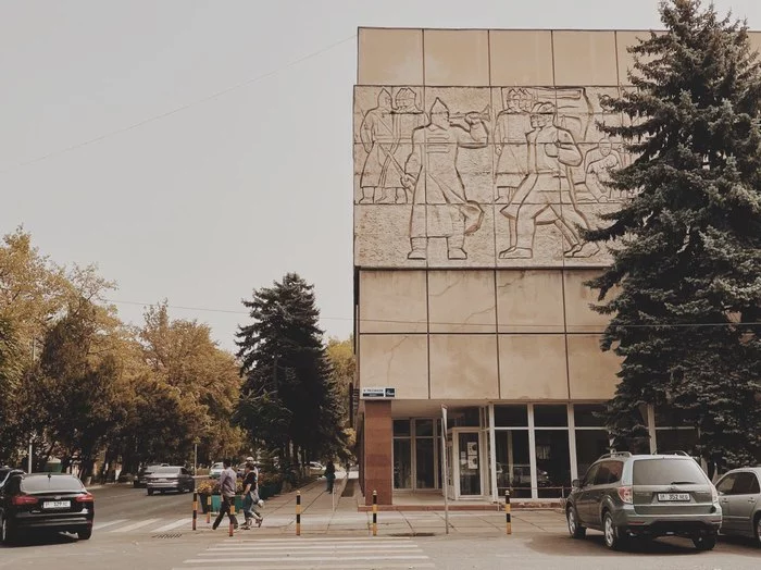 Frunze, Kirghiz SSR - My, Bishkek, Travels, Kyrgyzstan, Mobile photography, The photo, Photo processing, Retro, Nature, sights, Longpost, Issyk-Kul