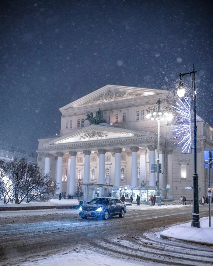 New Year's Bolshoi Theatre of Russia, Moscow - Moscow, Capital, Holidays, The photo, beauty, Snow, Theatre, Night, Story