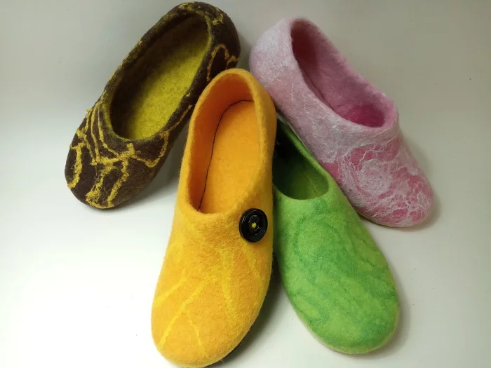 Felted sneakers made of merino wool with their own hands - My, Needlework without process, Wet felting, Slippers, Wool, Creation, Longpost, Wallow