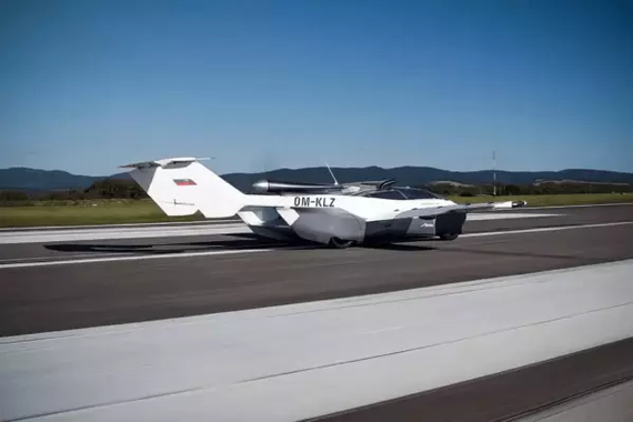 Forget Eurostar! The flying car will now fly between Paris and London - London, France, Travels, Europe, Video, Longpost