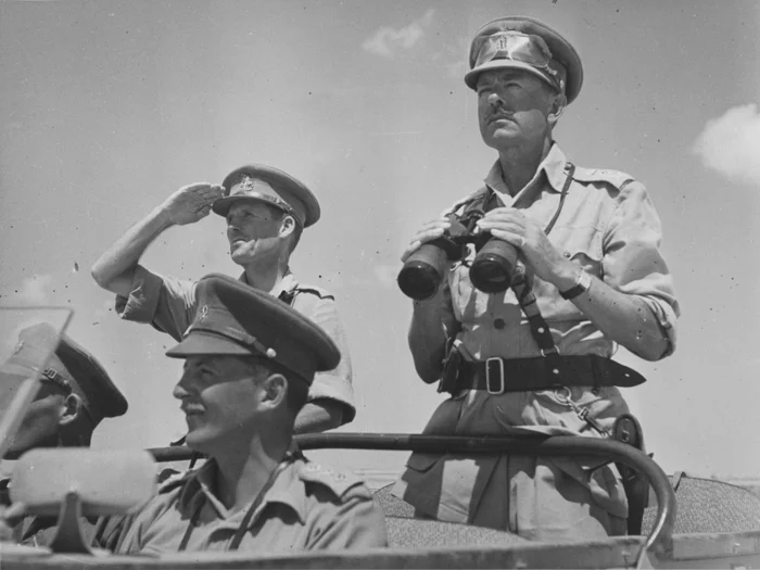 Война за динозаврово наследство III - Вторая мировая война, История, Фотография, Великобритания, США, Франция, Союзники, Германия, Африка, Танки, Бронетехника, Длиннопост