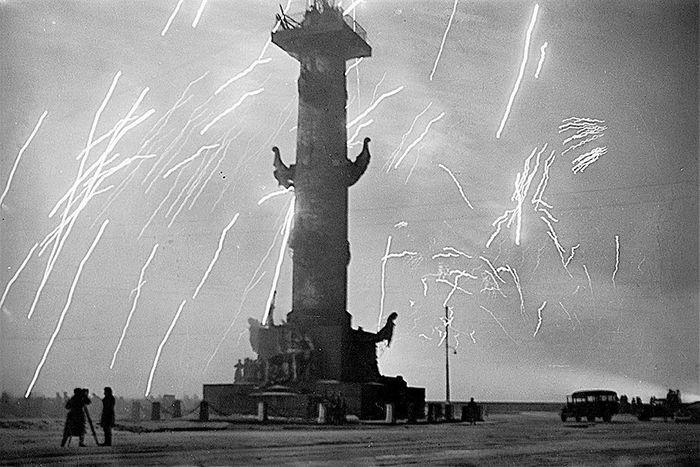 Памяти выживших, памяти невинно погибших - Блокада Ленинграда, Холокост, Освенцим, Длиннопост