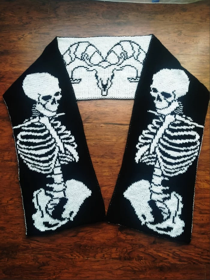 Double-sided scarf - My, Knitting, Needlework without process, Scarf, Skeleton, Longpost