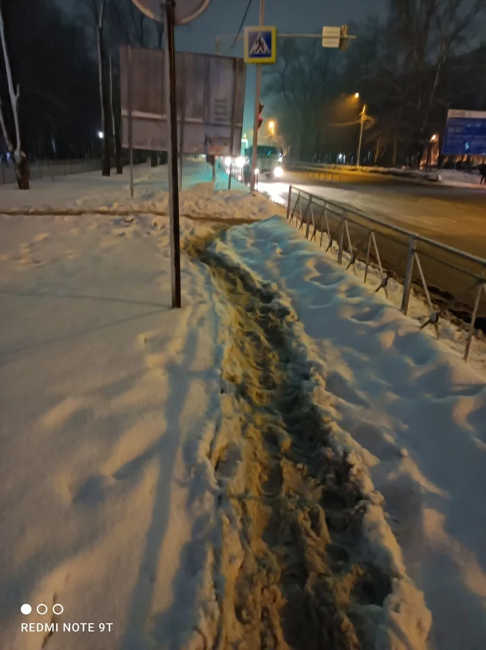 St. Petersburg, you say? - My, Snow, Sidewalk, Utility services, Bryansk