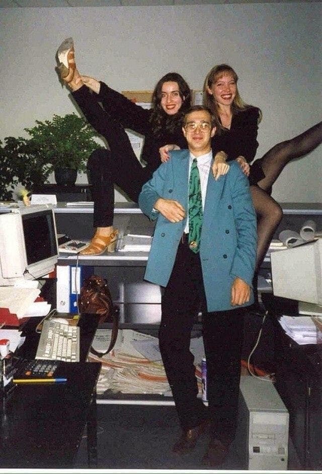 Burlesque from the 90s - 90th, Office, Sergey Mavrodi, MMM