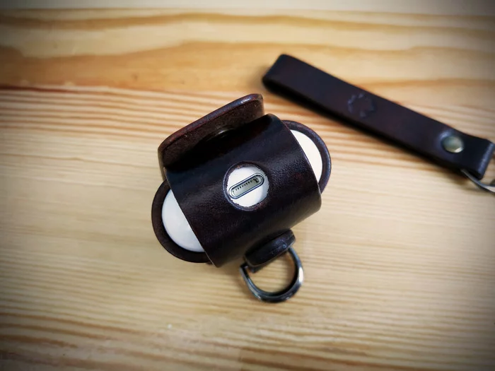 Leather case for apple air pod headphones - My, Leather products, Longpost, Needlework without process, Video, Handmade, Natural leather, Accessories