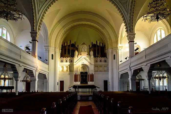 Synagogue in Novi Sad - My, sights, Travels, The photo, Serbia, Synagogue, Stained glass, Longpost