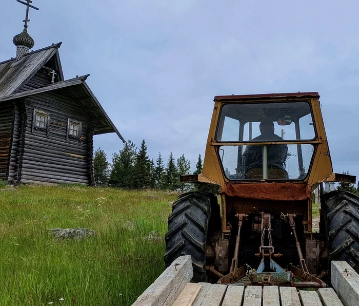 Old Village - The photo, Mobile photography, Village, Tractor, Church