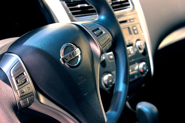 Nissan      , , , 