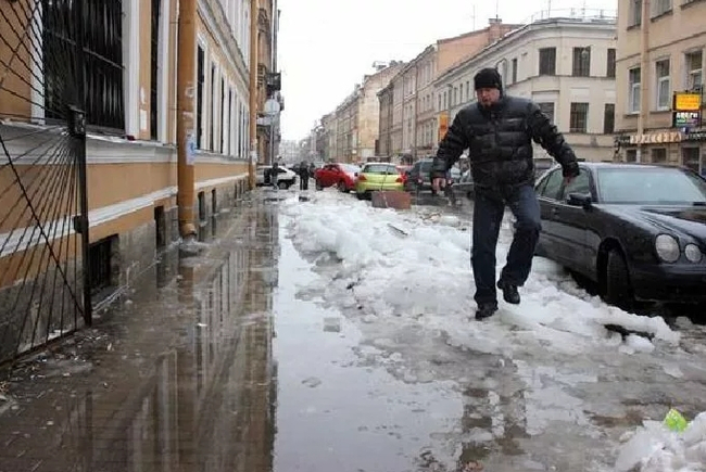 To prevent ice, St. Petersburg will purchase self-heating paving slabs from nuclear waste - news, Saint Petersburg, IA Panorama, Humor