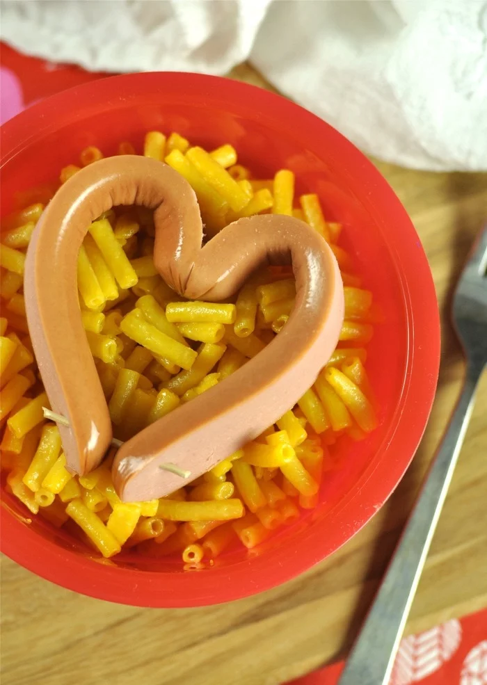 Do not forget to please your soul mate or yourself with breakfast in bed - Sausages, Pasta, Heart, Serving