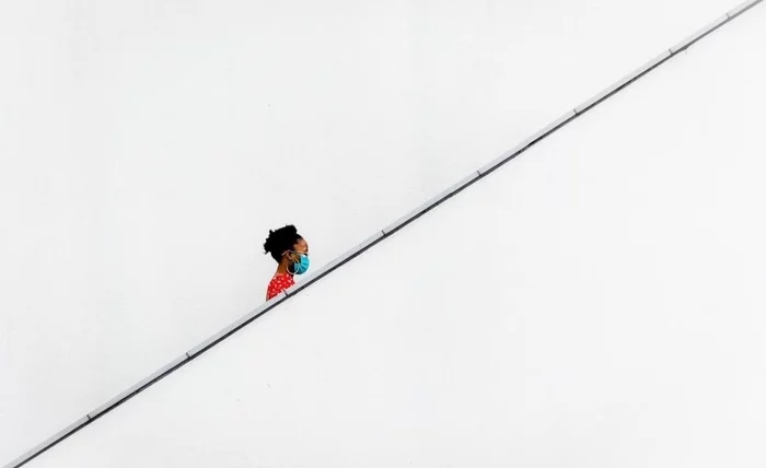 Minimalism of the present - Black people, Mask, Escalator, Minimalism