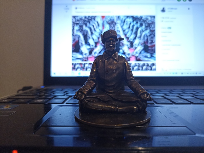 Ответ на пост "Терракотовая армия Кузьмичей"