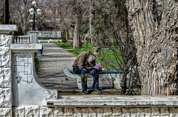 Аллеи - Моё, Уличная фотография, Евпатория, Крым, Город, Парк, Люди, Весна