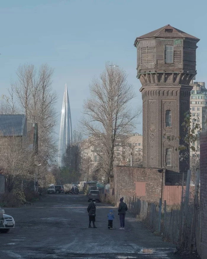 Two Towers, Two Eras - Story, Saint Petersburg, Tower, Comparison, Street photography, Russia