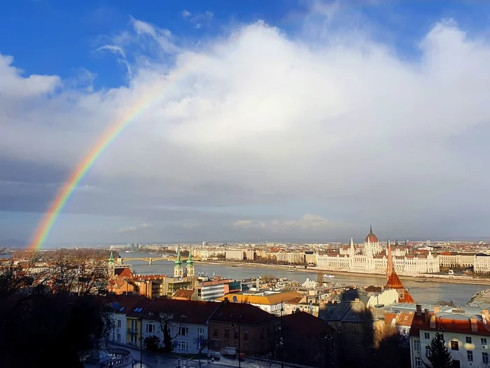 Ответ на пост «Rainbow» - Моё, Радуга, Фотография, Небо, Будапешт, Ответ на пост