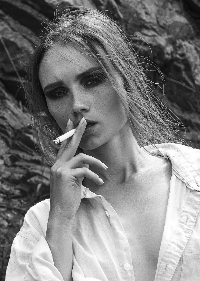 Tear off - Girls, The photo, Black and white photo, Portrait, Professional shooting, Models, Cigarettes, Sight, Ornella Igoshina