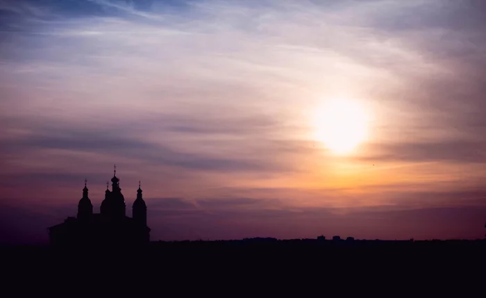 Sunset over the Assumption Cathedral - My, Sunset, Assumption Cathedral, The photo