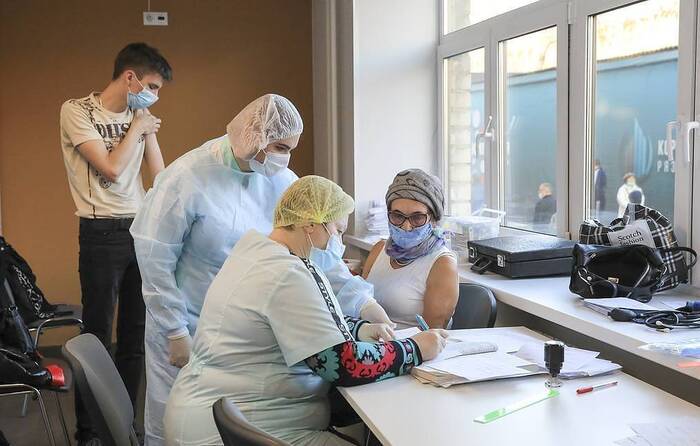In Russia, began to issue COVID-certificates for a positive test for antibodies - My, Coronavirus, TASS, Vaccine, news, Antibodies, Pandemic, Omicron, Media and press