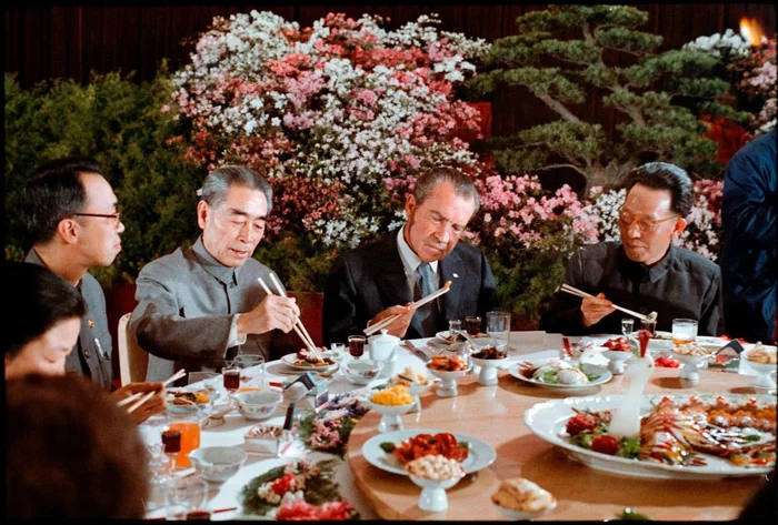 Nixon at a banquet organized in honor of his visit to China - Richard Nixon, China, Banquet