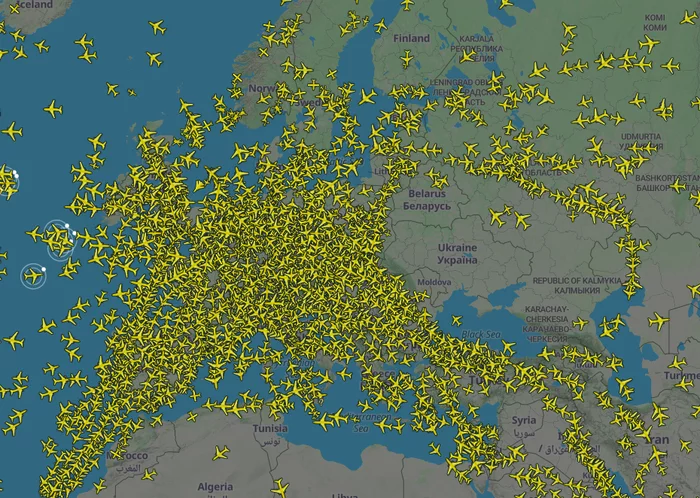 Отмена авиарейсов, флайтрадар подтверждает - Самолет, Flightradar24, Аэропорт