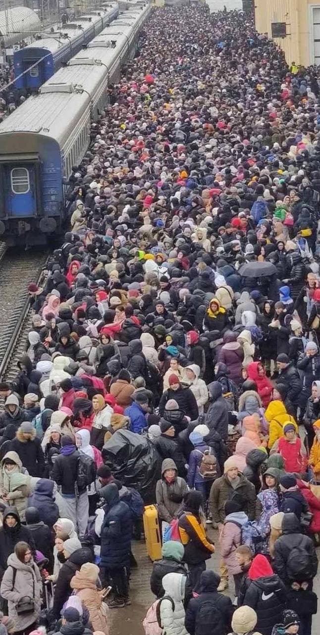 Фото харьковского вокзала | Пикабу