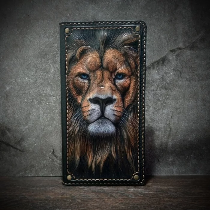 Lions embossing leather - My, Leather, Embossing on leather, a lion, Purse, Handmade, Longpost, Leather products, 