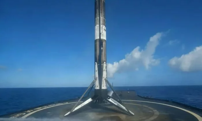 Launch of the SpaceX Falcon 9 Block 5 / Starlink 48 Group 4-10 mission. The American Broom worked well. The 10th launch of the Falcon 9 this year - Rocket launch, Spacex, Starlink, Elon Musk, Satellites, Satellite Internet, Rocket, Falcon 9, news, Science and technology news, Video, Longpost, 