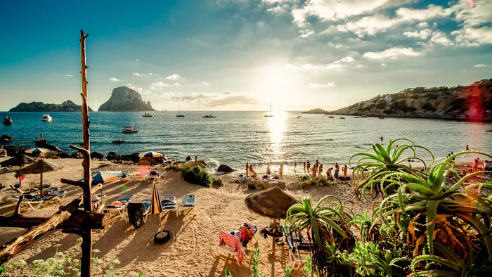 Ibiza: an island of parties and pleasures - sights, Tourism, Travels, Туристы, Vacation, Hike, Resort, Ibiza, Beach, Beach season, 