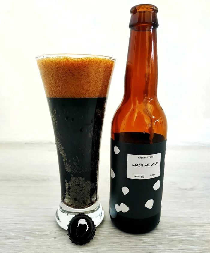 Dessert Stout - Mash Me Low - My, Beer, Craft, Alcohol, Dessert, Overview, Alcoholism, Chocolate, Beans, Review, Alcoholics, Opinion, Marshmallow, Longpost, 