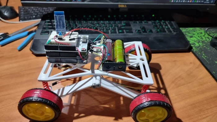 Radio-controlled all-wheel drive platform, with a hint of suspension. Or briefly about the boredom of the engineer - vboquell - My, Robotics, Robot, 3D modeling, Design, 3D печать, Engineer, Video, Youtube, Longpost, 