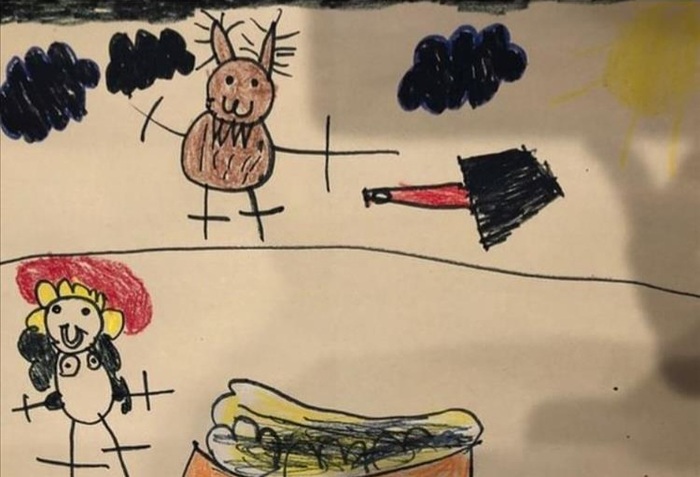 Рассказывая ребенку сказку про Красную Шапочку, не забудьте упомянуть, что на ней была и другая одежда