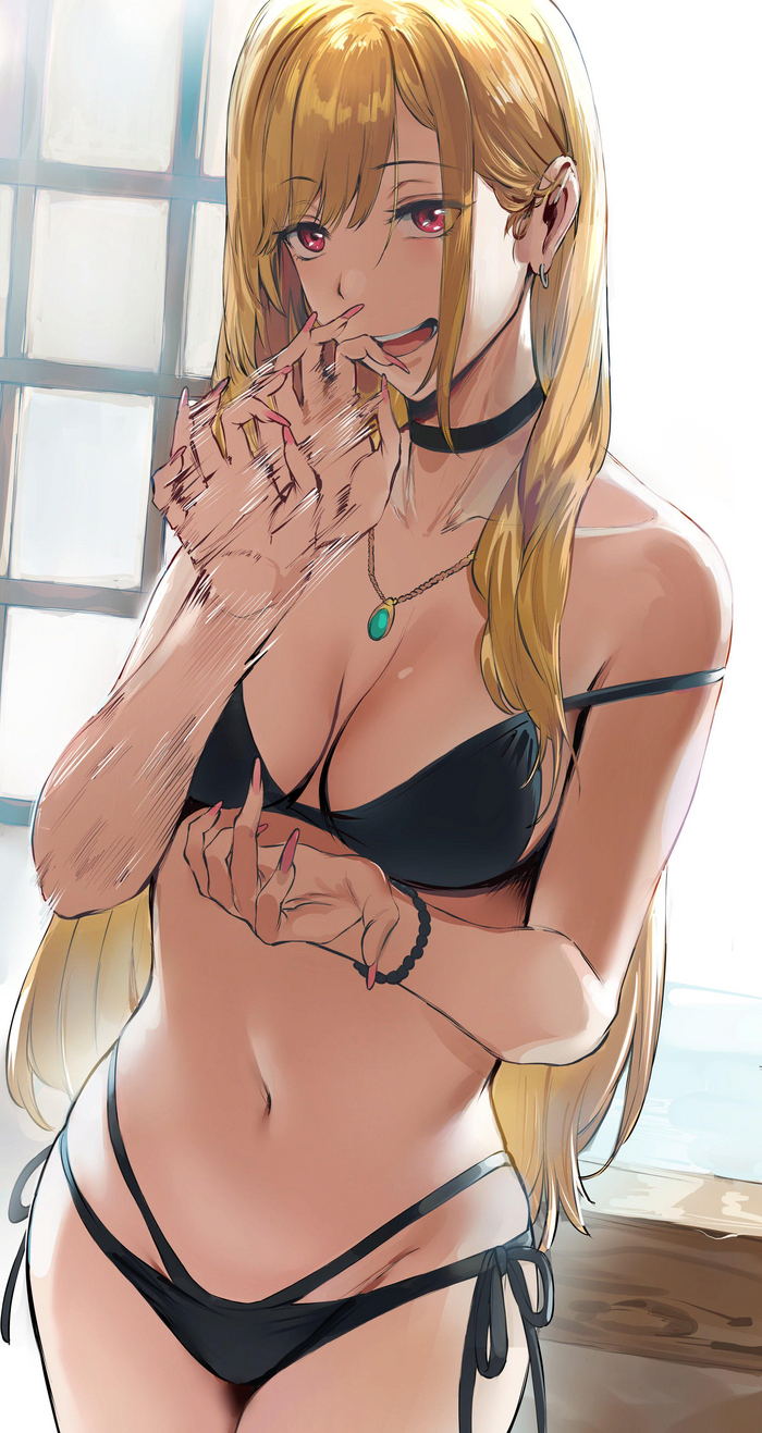 Она на что-то намекает