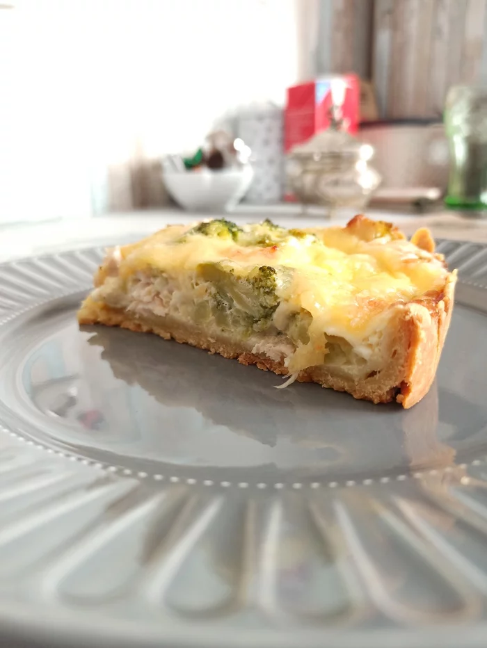 Pie with chicken and broccoli. Extremely tasty))) - My, Pie, Bakery products, Longpost, 