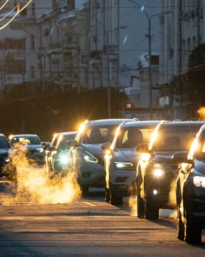 Evening traffic jams - My, The photo, Yekaterinburg, Sunset, Street photography, Traffic jams, 