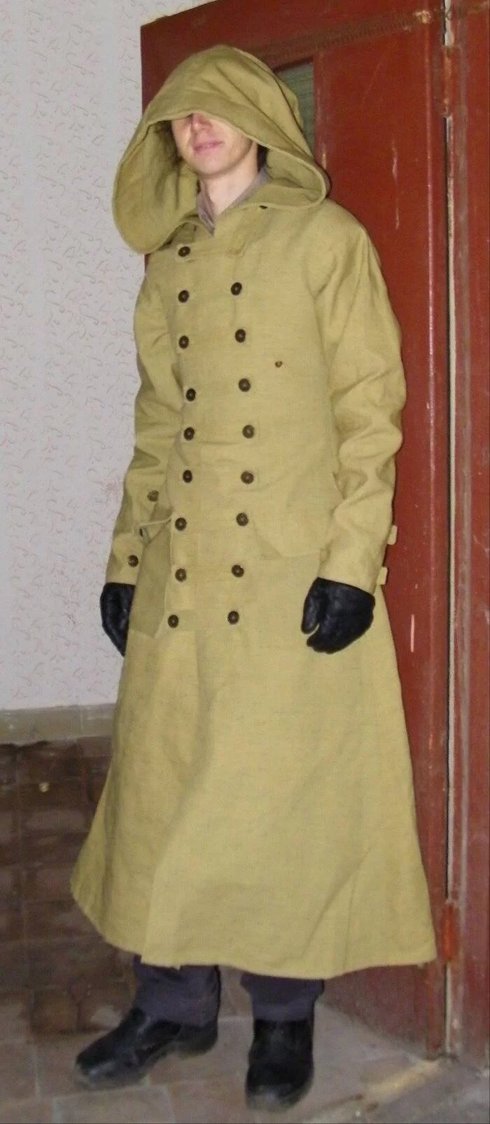 Once I modeled such a coat, a familiar seamstress sewed, it turned out something a la stalker-arcanum - My, Coat, Stalker, Fallout, Costume, Halloween costume, Arcanum, Kiev, Cloak, Hoodie, Horse in coat, Cosplay, Longpost, 