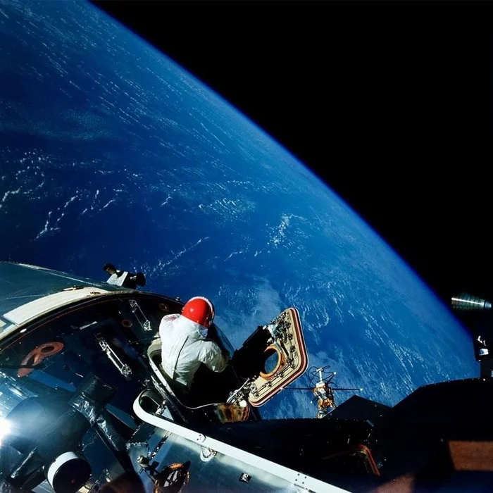 David Scott enjoys the view from the open hatch of the Apollo 9 command module - Apollo, Space, Orbit, Cosmonautics, 