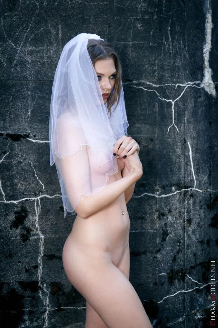 The Gloomy Bride - NSFW, Girls, Erotic, Gothic, Veil, Bride, Boobs, Piercing, 
