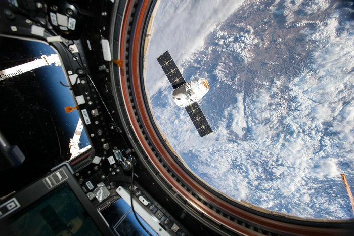 NASA заказало еще 12 грузовых миссий для восполнения запасов МКС Космонавтика, SpaceX, Технологии, Космический корабль, МКС, Dream Chaser, Орбитальная станция, США, Длиннопост, Sierra Space