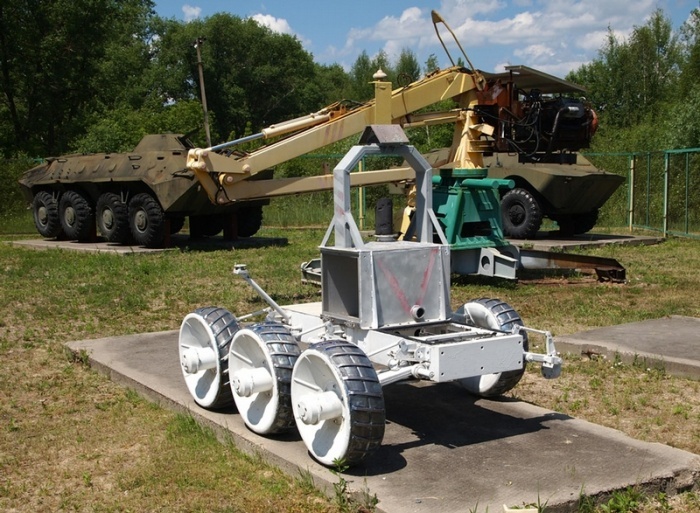 Robots that helped people in eliminating the consequences of the accident at the Chernobyl nuclear power plant - Robot, Unmanned vehicles, Chernobyl, Chernobyl liquidators, Longpost, 