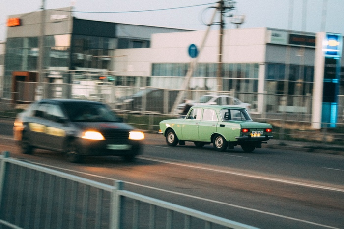 "По своим москвичным делам" - Canon 600d + EFS 18-55