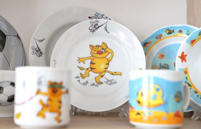 Вместо Prada — белорусский трикотаж. Как наши бренды легкой промышленности покоряют интернет и мир Республика Беларусь, Легкая промышленность, Посуда, Одежда, Россия, Иностранцы, Евросоюз, СССР, ГОСТ, Минская правда Mlyn by, Длиннопост